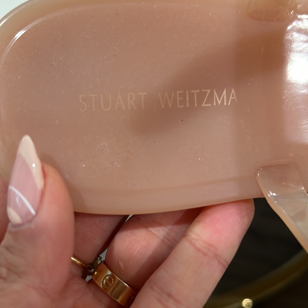Stuart Weitzman - Picture 5 of 7